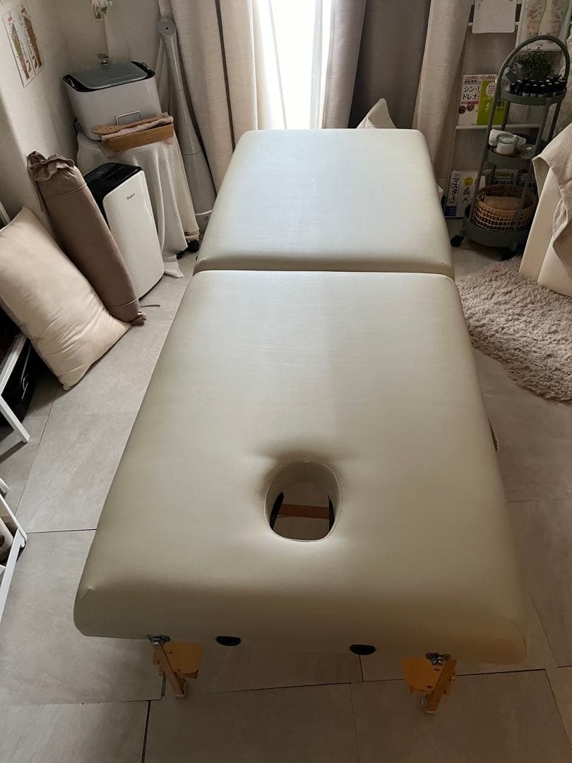 SEVEN BEAUTY 整体/マッサージベッド 折りたたみ式(タオル付き)