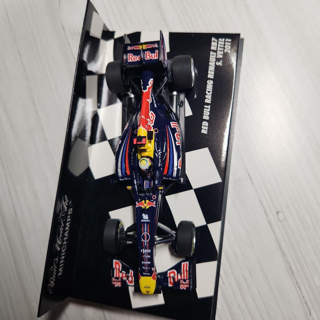 1/43 ヴェッテル チャンピオン４台(RB7 RB8 RB9 RB10)