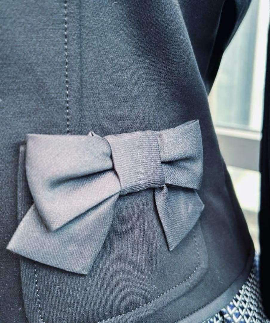 綺麗なお姉さんのエムズグレイシー 上品なリボンジップアップジャケット