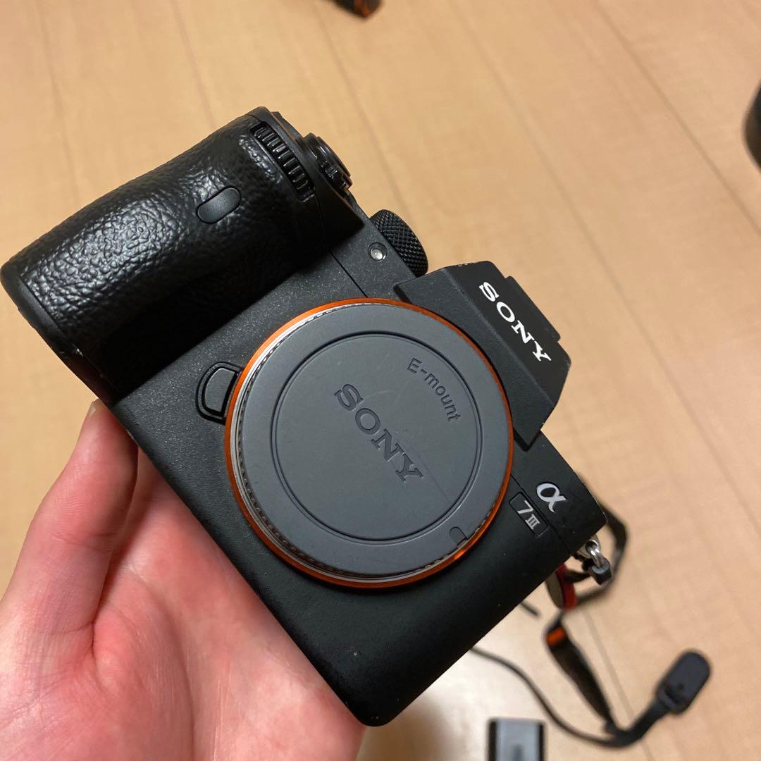 Sony α7 III ミラーレス一眼カメラ 本体