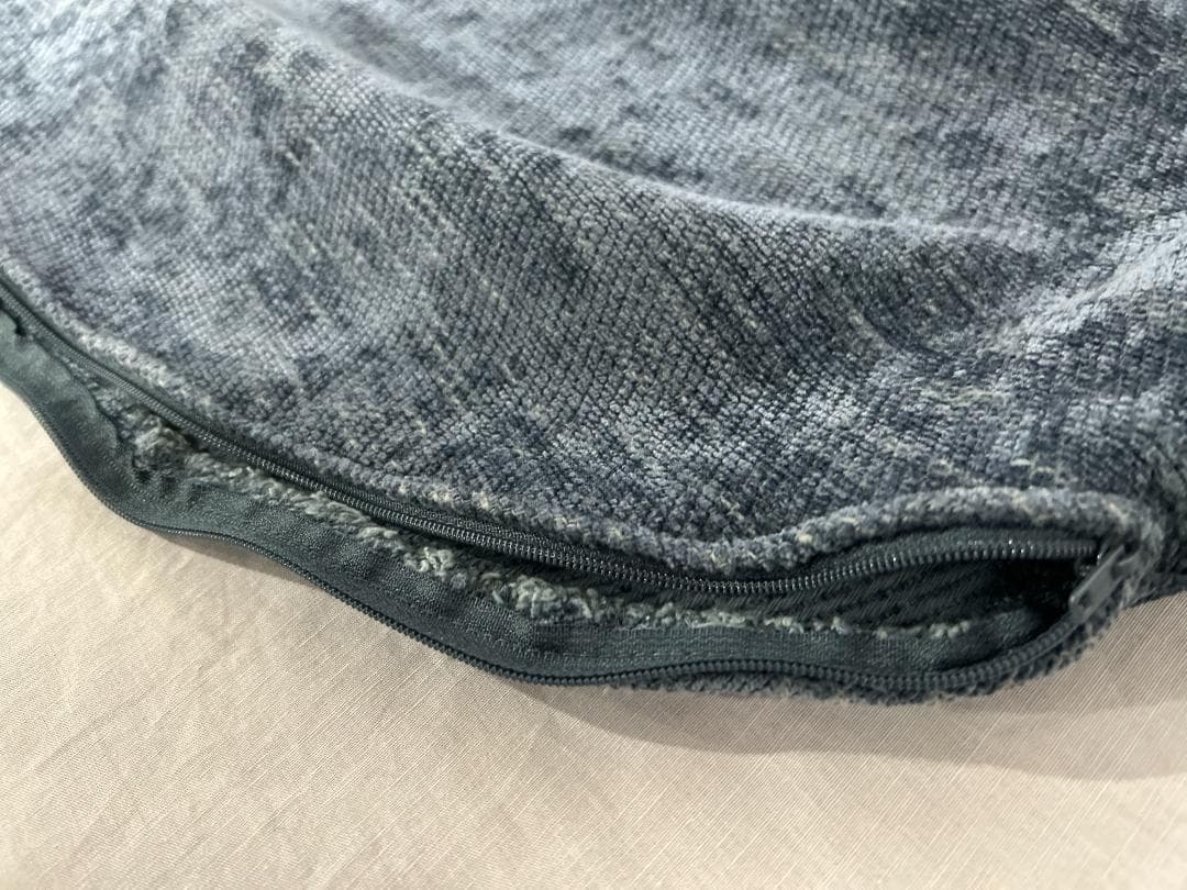 ACUTAS / アクタス｜クッションカバー2点 + ヌードクッション1点セット