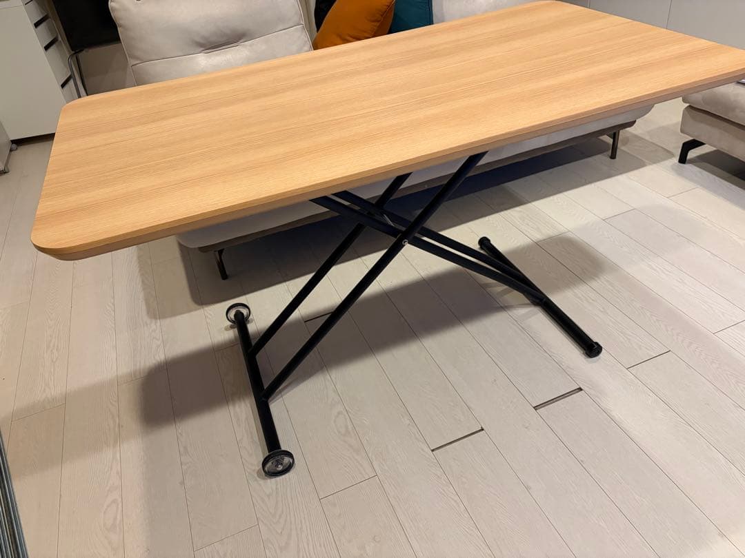昇降式テーブル 135x75cm