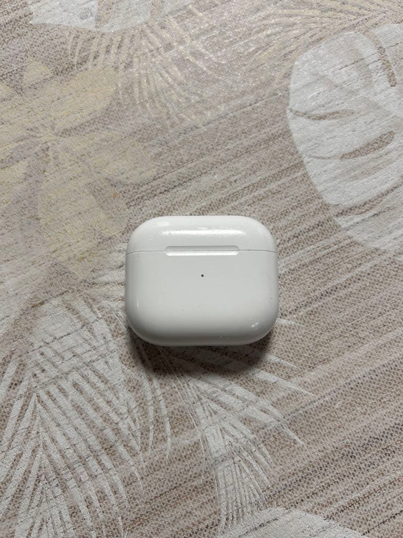 AirPods（第三世代）本体 ホワイト