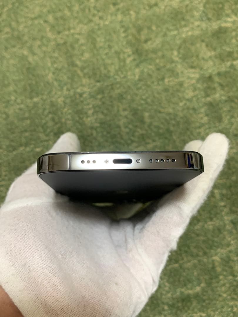 麒麟【新品同様★電池新品】iPhone12 Pro128GB グラファイト