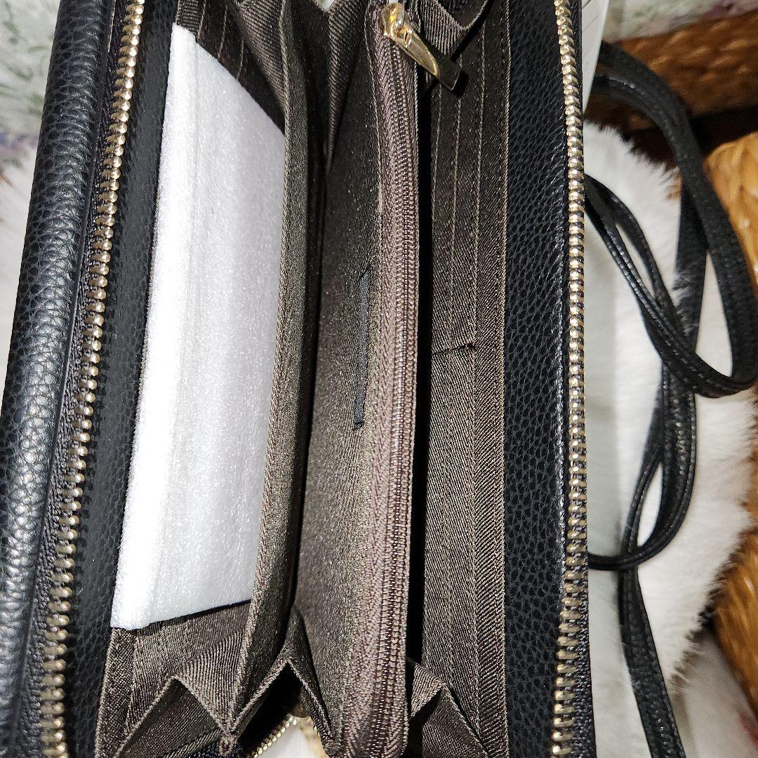 レイジースーザン黒レザー長財布