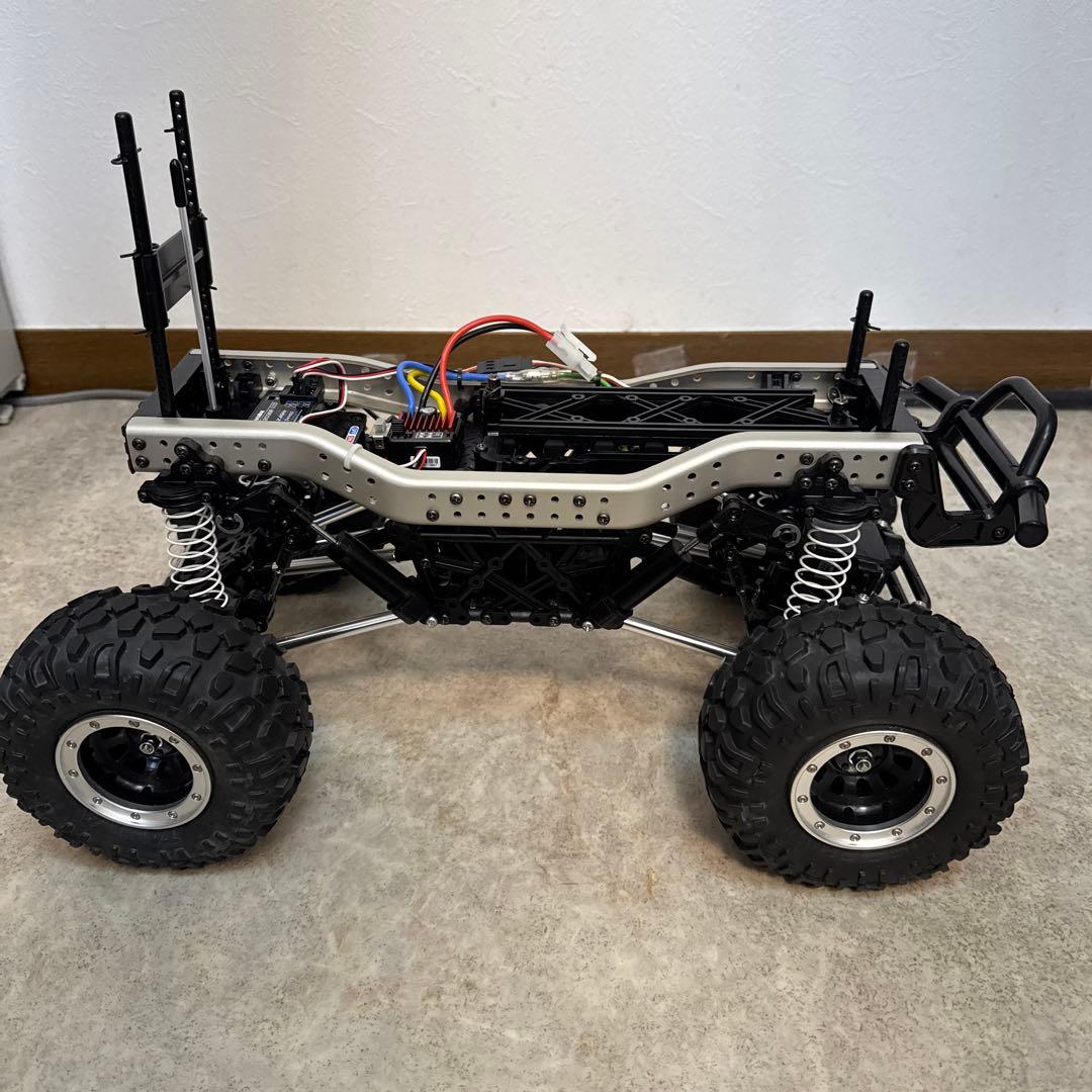 タミヤ トヨタランドクルーザー(CR-01)ロッククローリング用シャーシ