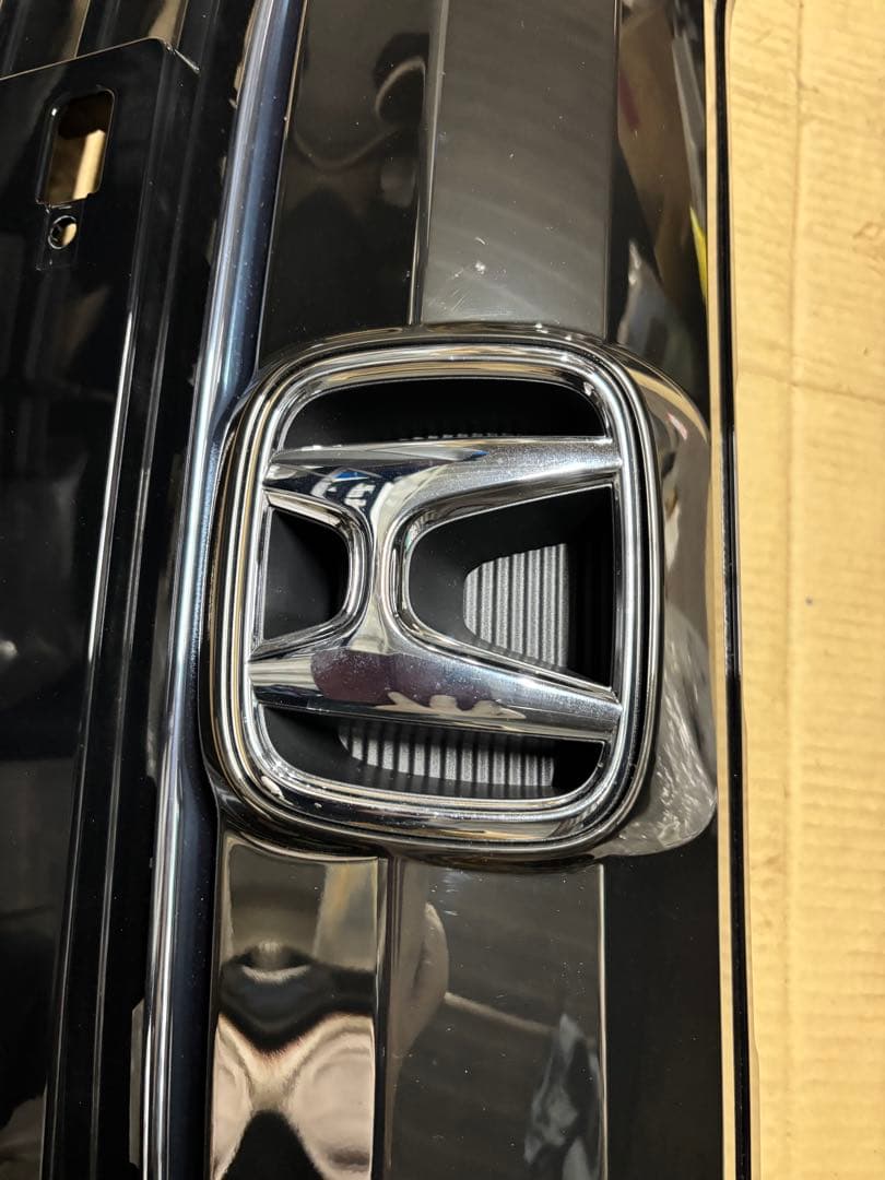 Honda ホンダベゼル RU3 ハイブリッド フロントグリル