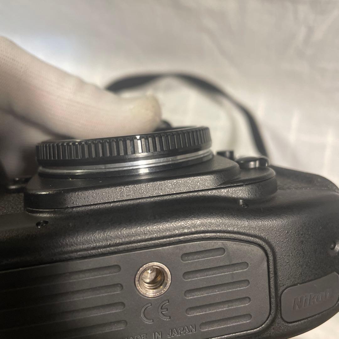 キ*ト様 Nikon F100