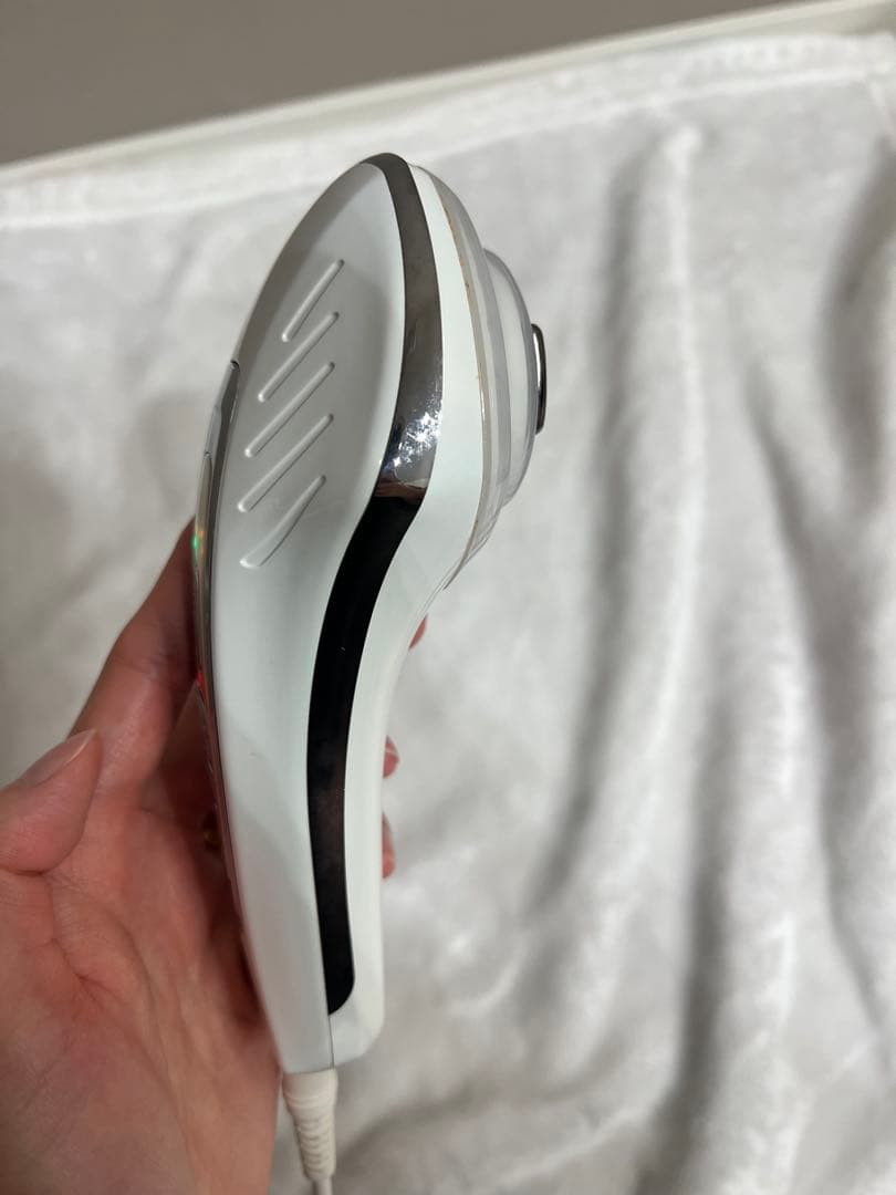 セプテム　アップビー美顔器 APPB ホワイト 充電器・ポーチ・箱付き