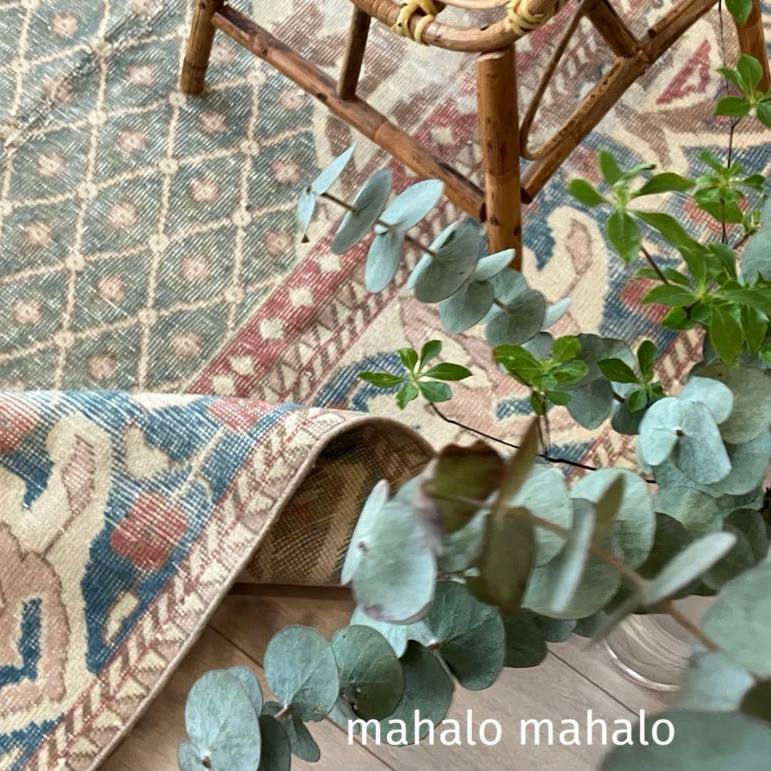 貴重129×180くすみピンク　ペパーミント　カフェラテ　トルコヴィンテージラグ