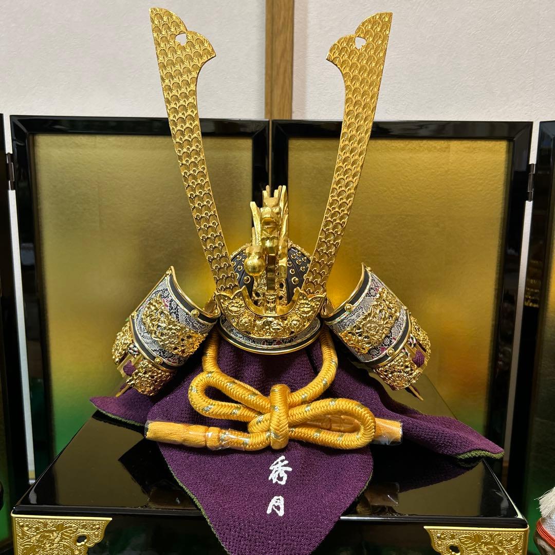 【美品】五月人形　兜飾り　本金箔押兜　本金箔屏風　秀月謹製