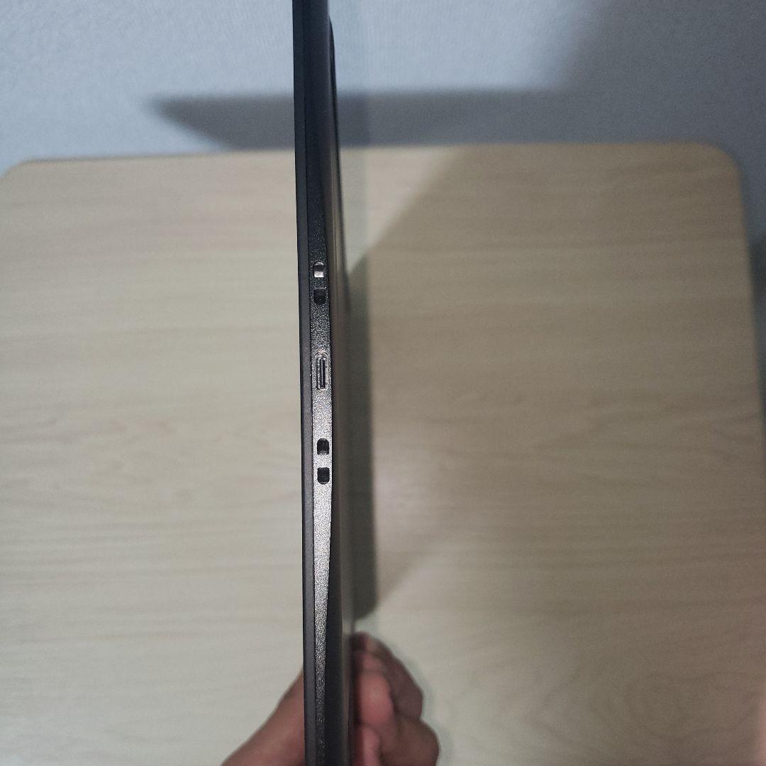 Wacom Intuos Pro 液晶ペンタブレット本体 Mサイズ