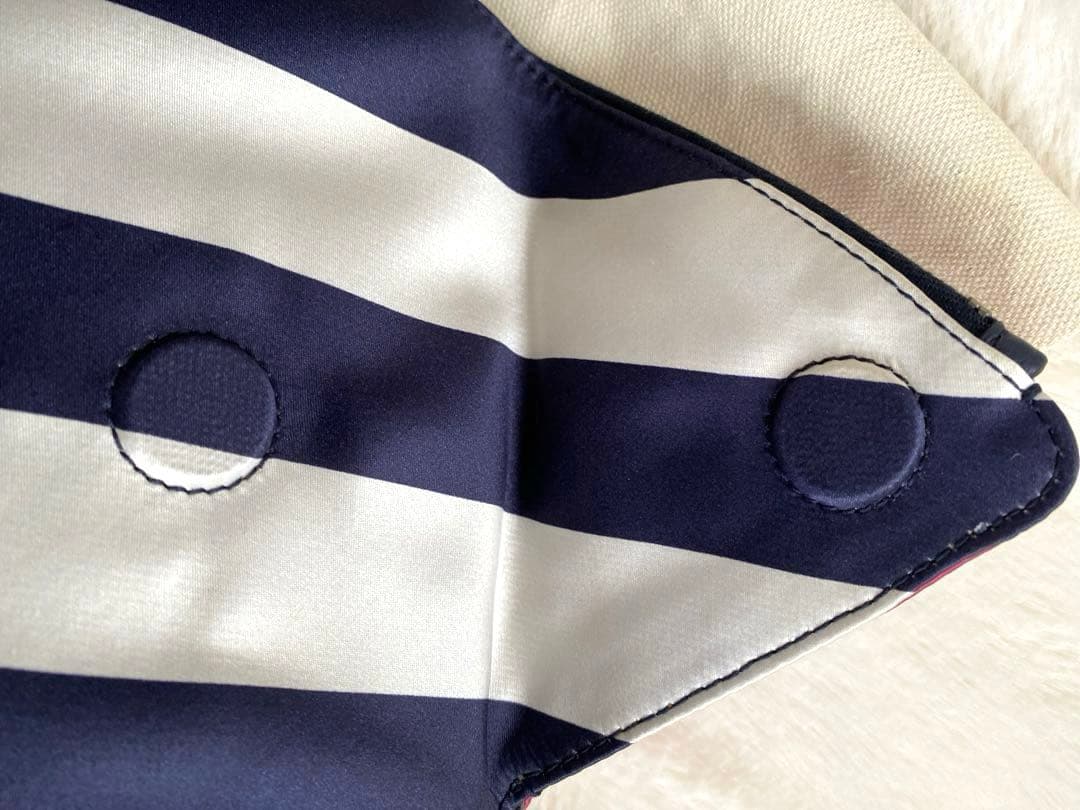 未使用級ALEXANDER McQUEEN アレキサンダー マンタクラッチバック