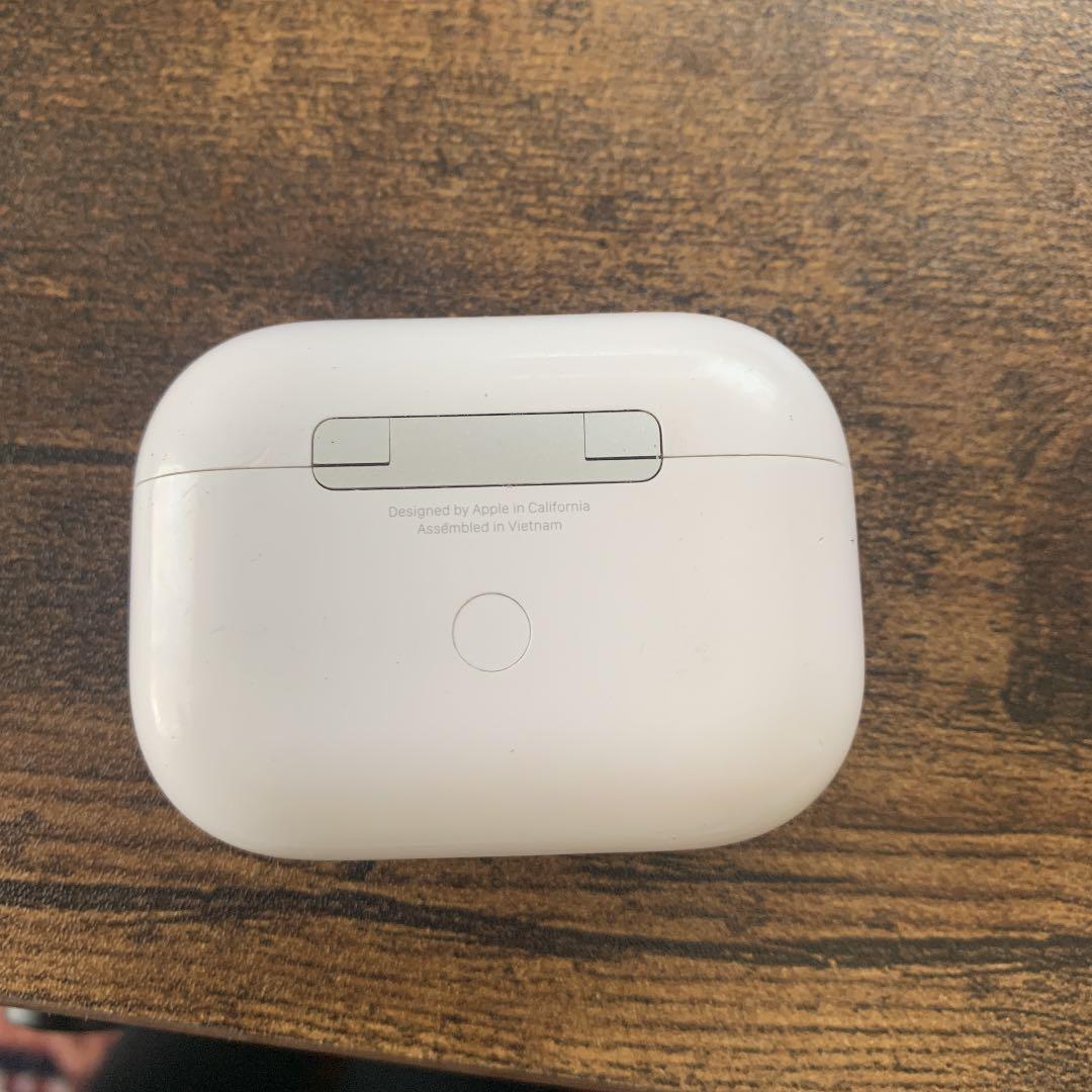 Apple AirPods Pro 充電器