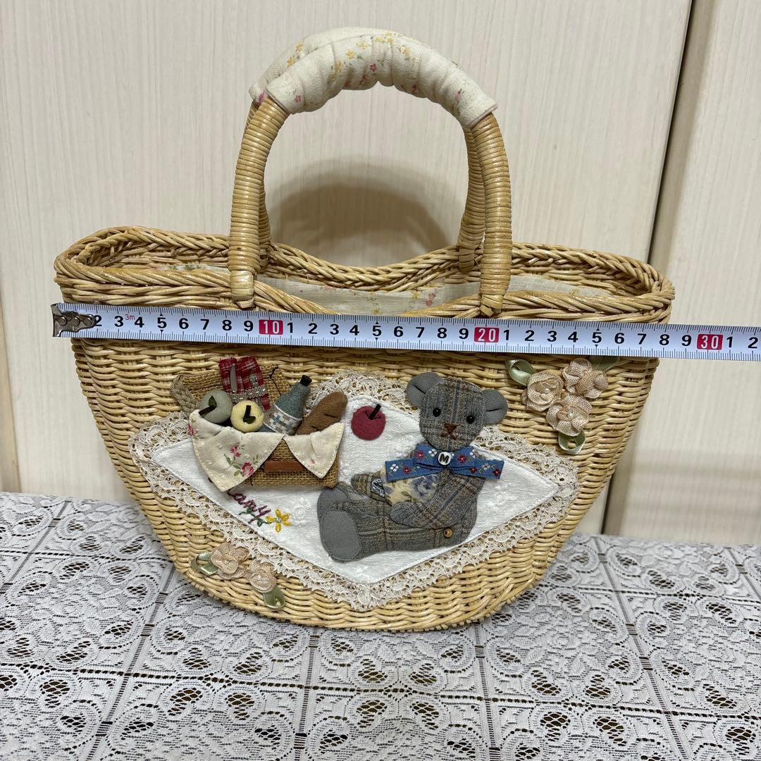 マニー　コラージュ　ベアーバスケット