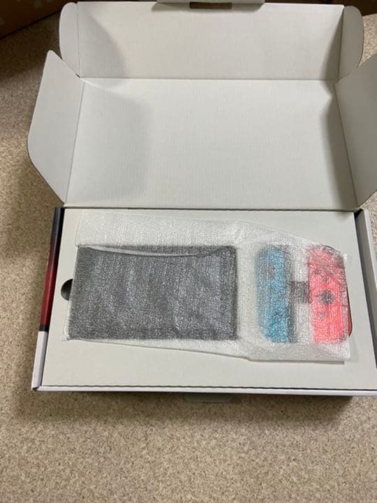 値下げしました！Nintendo Switch 大乱闘スマッシュブラザーズ付き