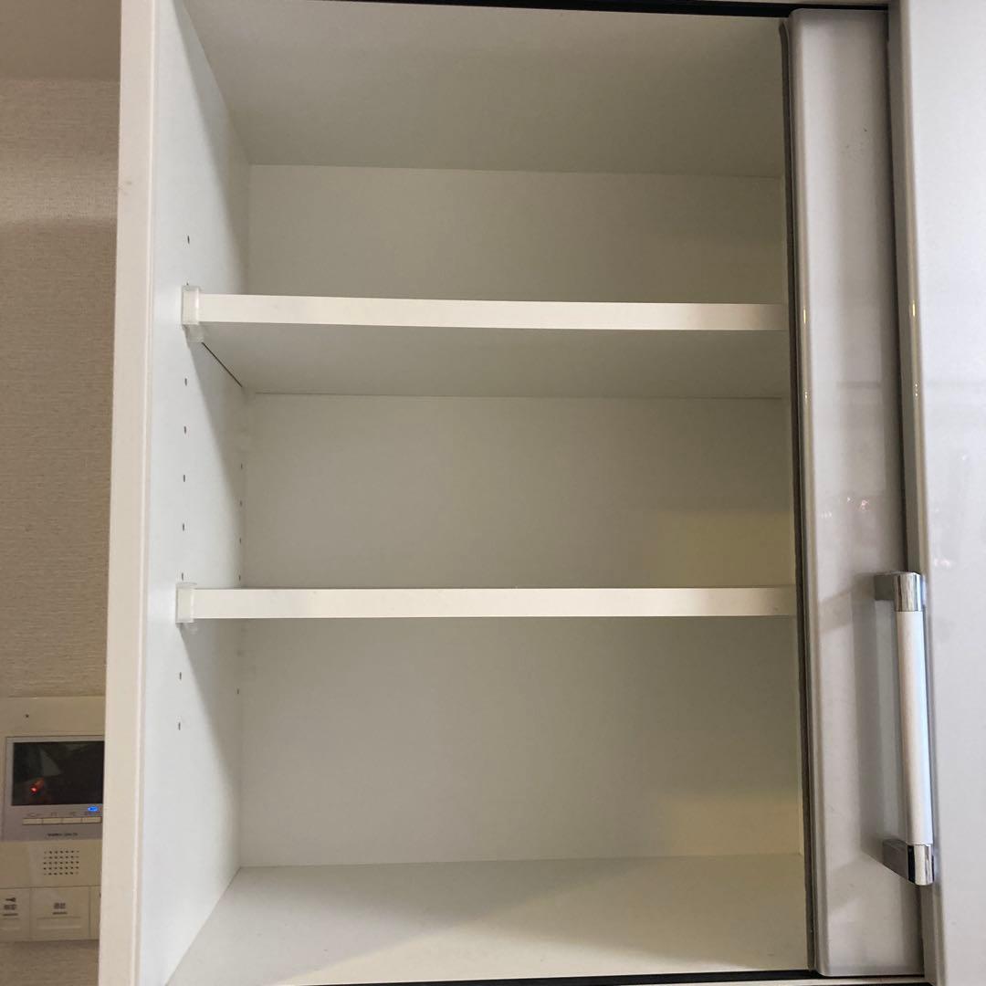ニトリ　キッチンボード　アルミナ　食器棚