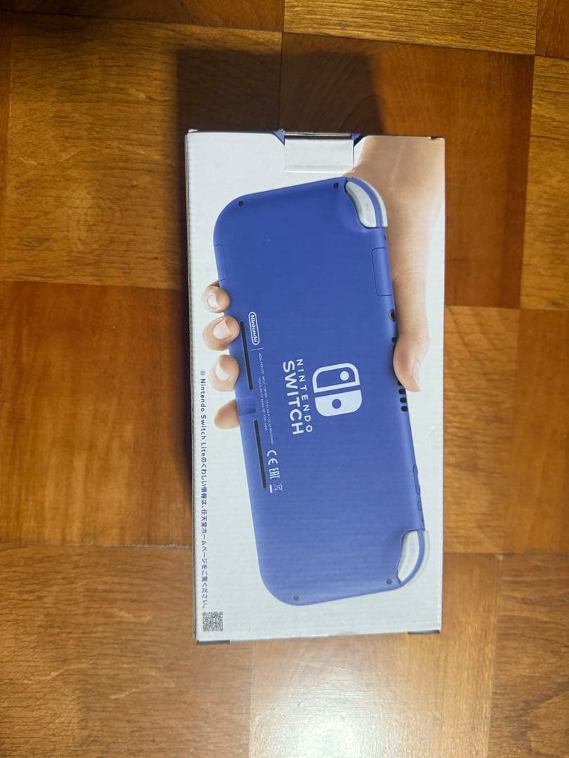 Nintendo Switch Lite 青新品