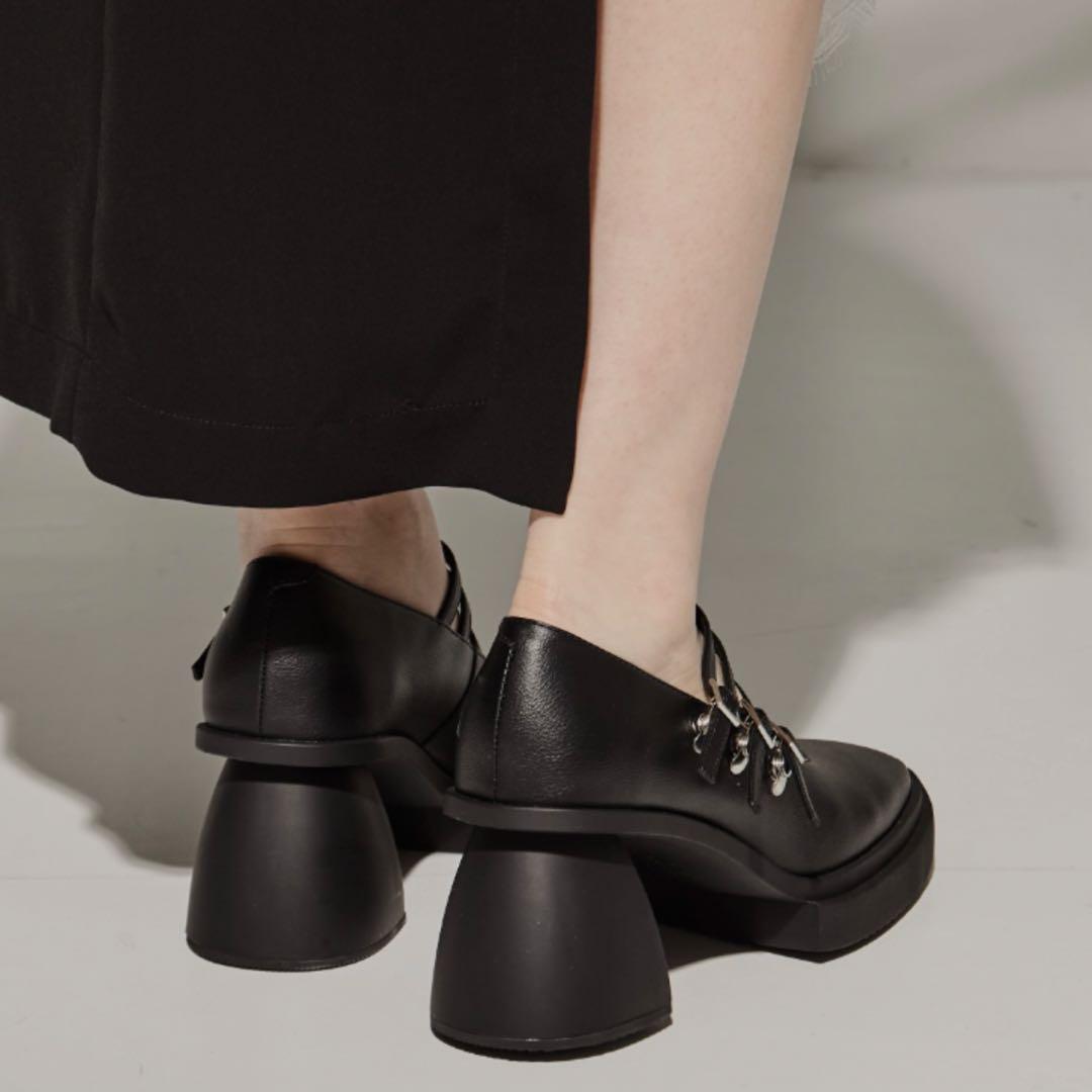 AKIKOAOKI ヒールシューズ パンプスMORIA BLACK