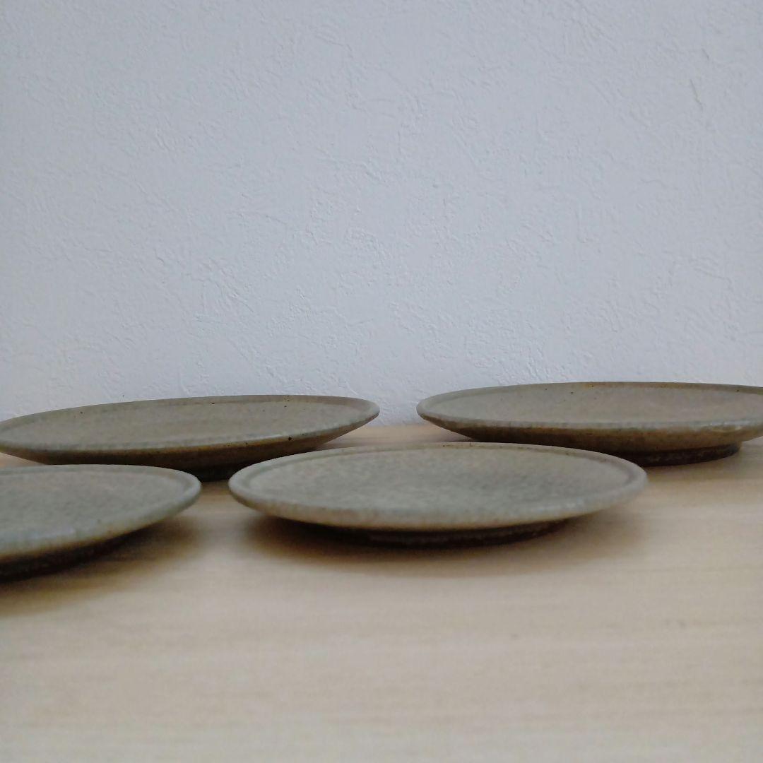 叶谷真一郎 氏　陶器　皿　約19.3／13.5　4枚