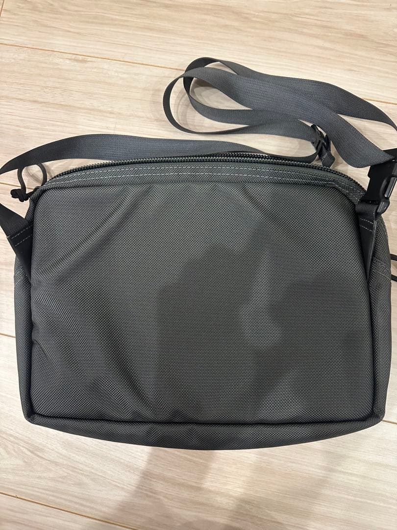 ⭐︎廃番⭐︎BRIEFING DELTA SLASHER S 【STEEL グレー】