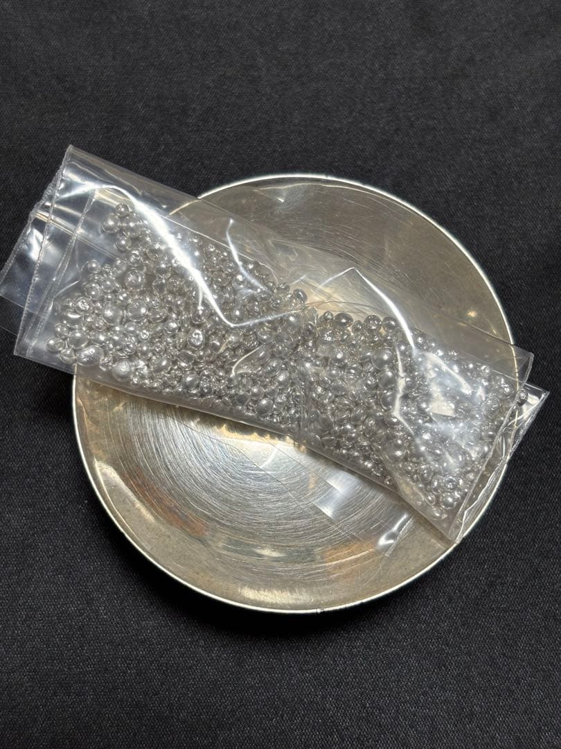 【純銀製】純銀杯+笹吹き銀。総重量67.8g！Sv1000 純銀！盃に刻印有り！