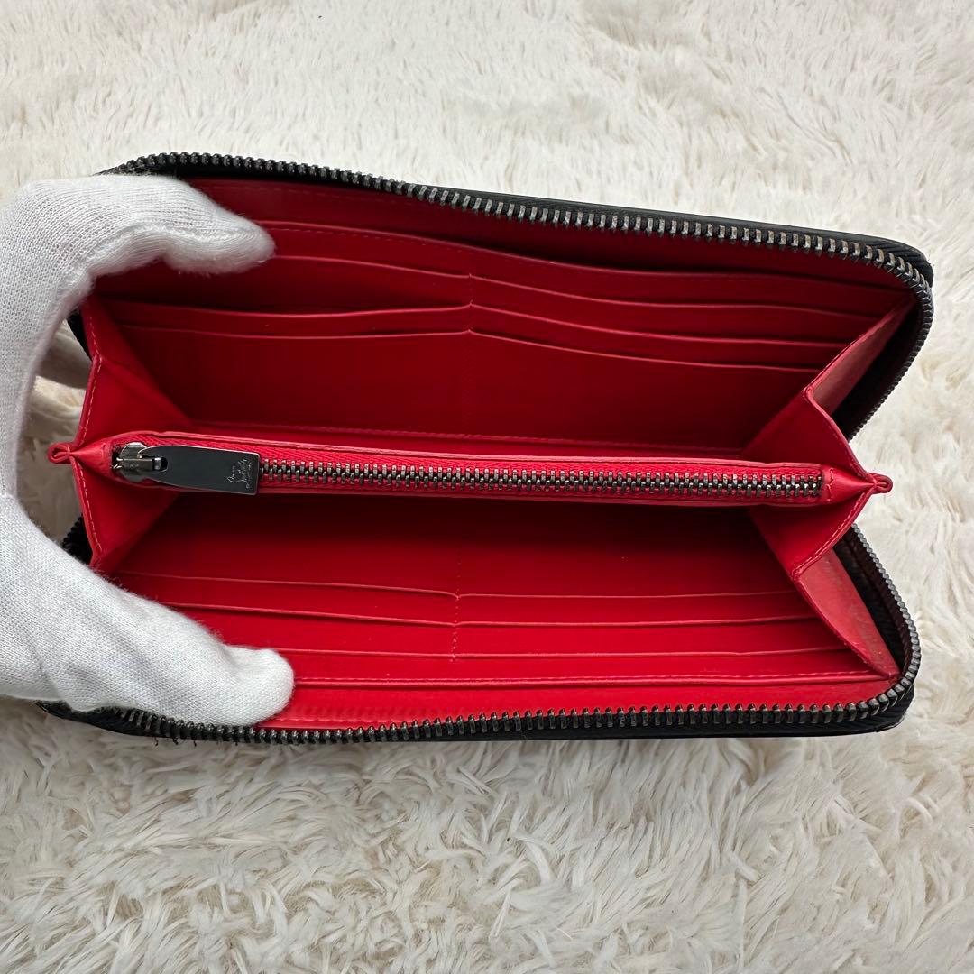 ✨美品✨ルブダン　長財布　ラウンドジップ　スタッズ　パネトーネ　レザー　黒