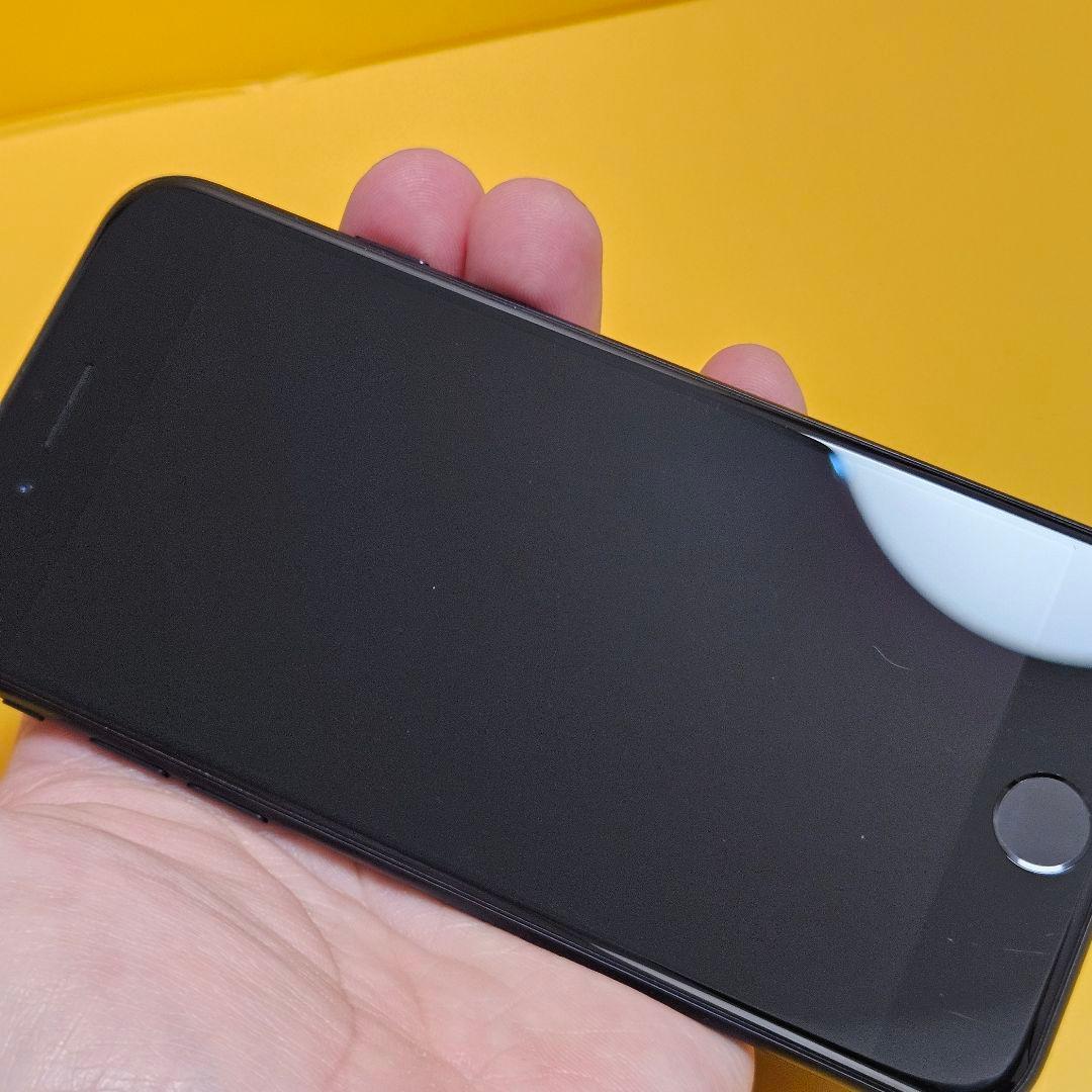 iPhone SE3 64GB｜24時間以内発送#649