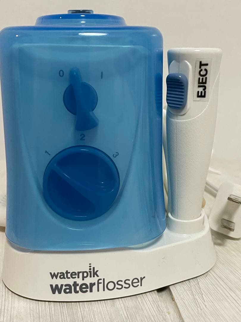 ウォーターフロッサー