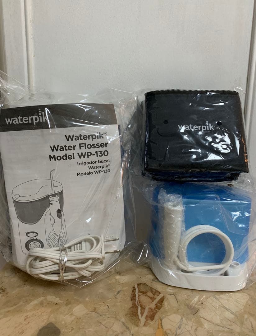 ウォーターフロッサー