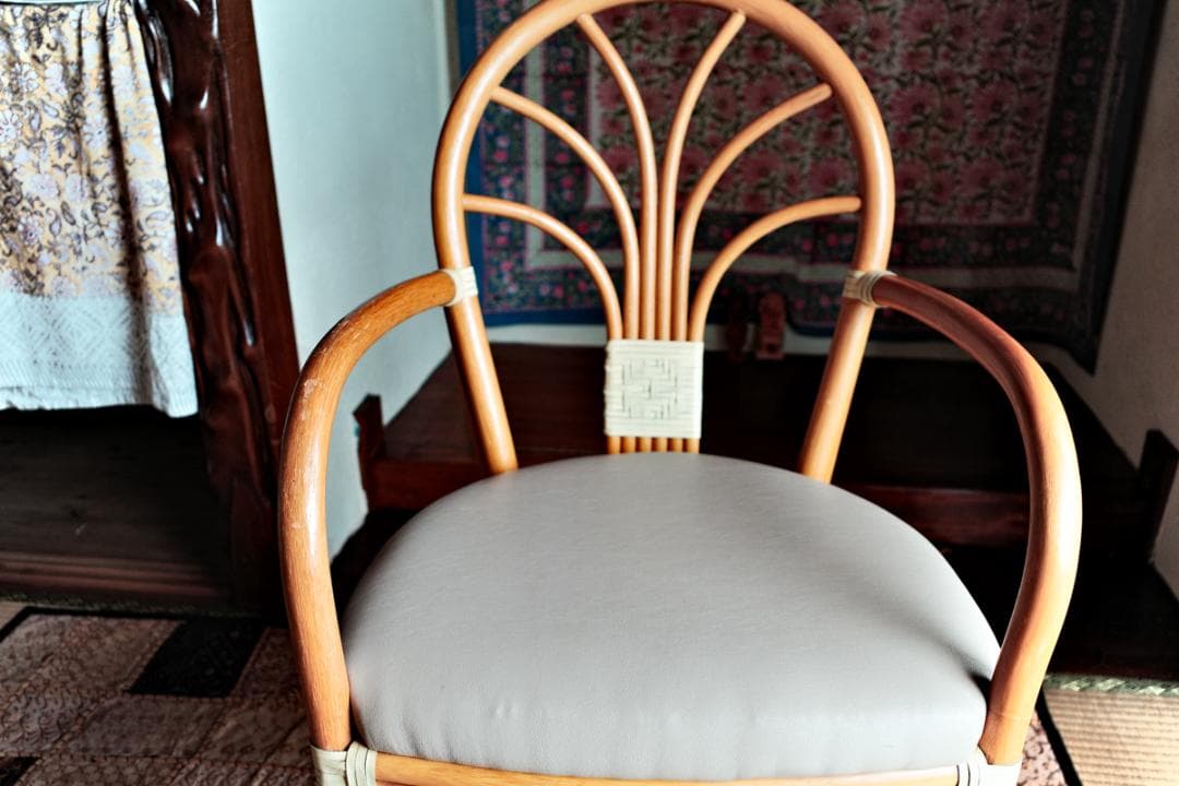 オリバー　ヴィンテージラタンチェア　座り心地がいい