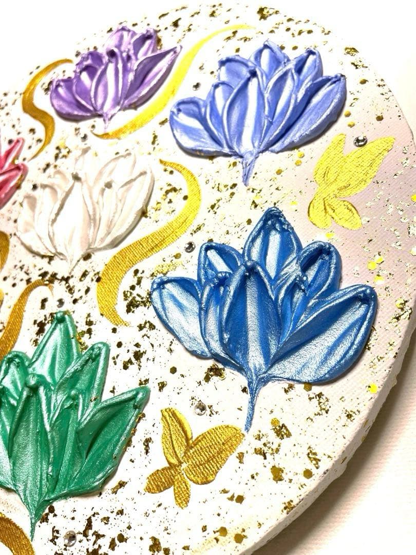開運絵画　蓮の花　黄金の蓮の花　神の化身　蝶々　白龍様からのメッセージ絵画