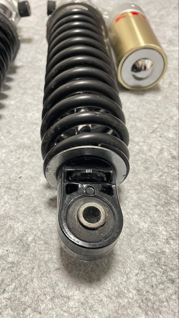 ZRX1100 リアサスペンション