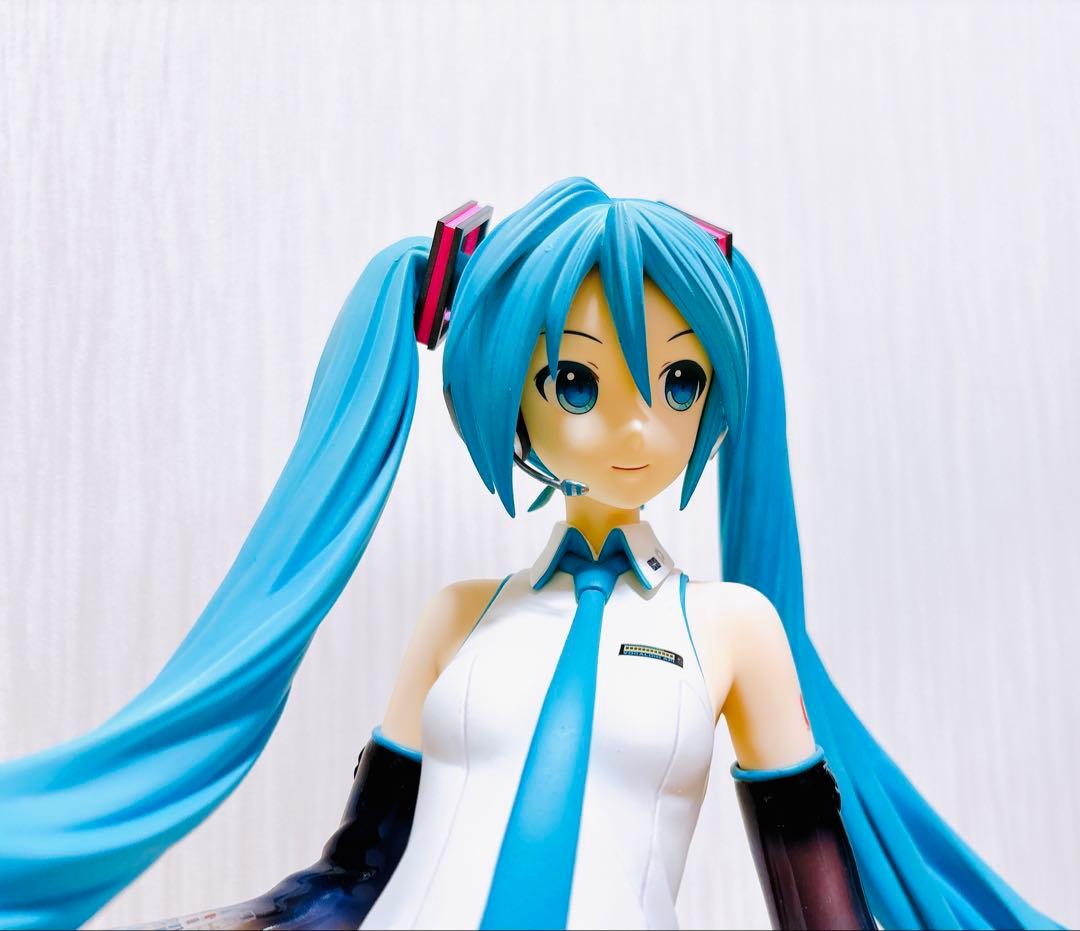 送料込み◎匿名配送◎ 初音ミク V3 1/4スケール　フィギュア