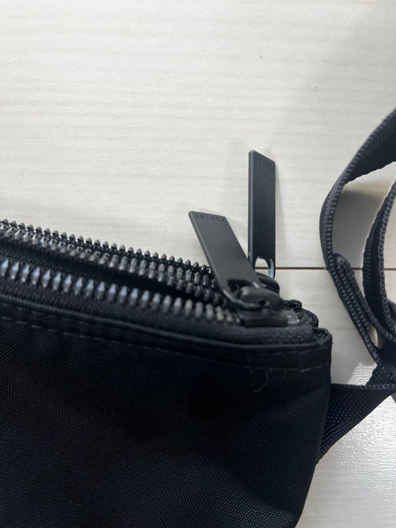 PORTER ブラックナイロンサコッシュ　状態◎