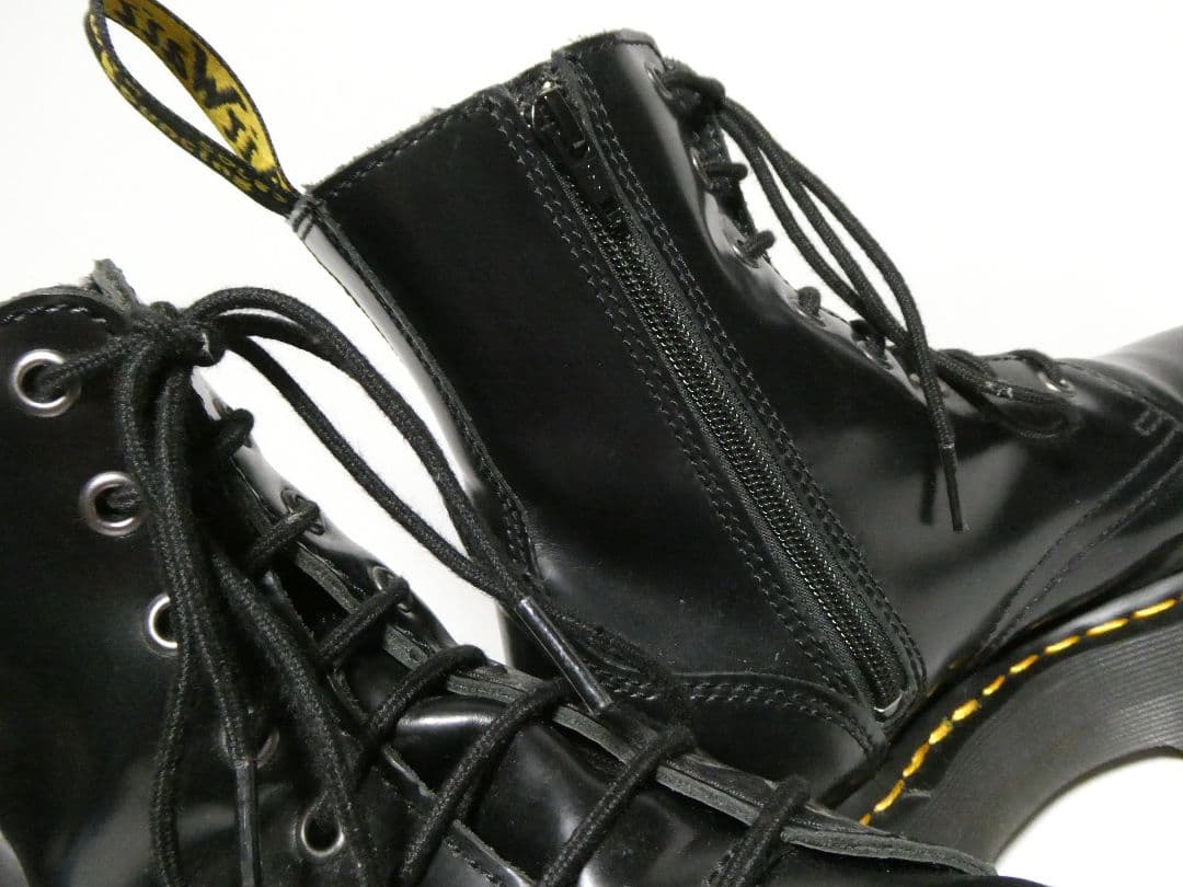 激安！超絶人気！ユニセックスサイズUK6！ドクターマーチンJADONダブルソール