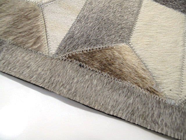 展示品　ボーコンセプト　CARE＆FAIR パッチワークハラコラグ