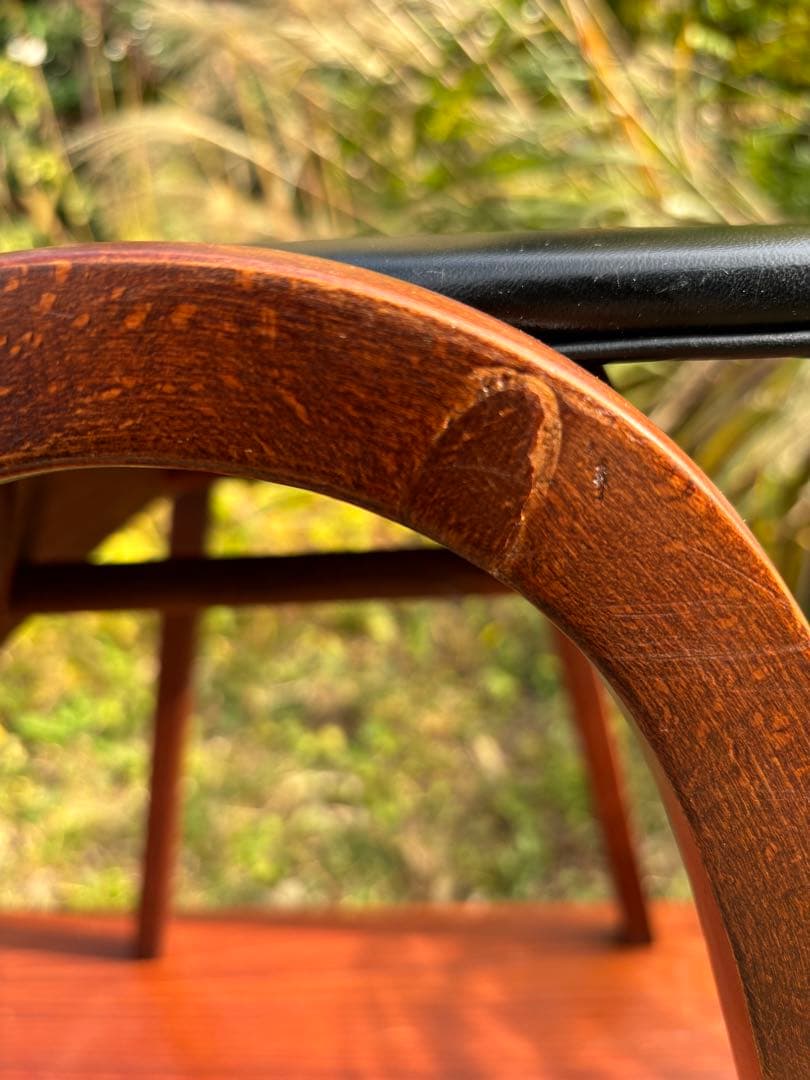 秋田木工　スタッキングスツール　剣持勇　NO.202