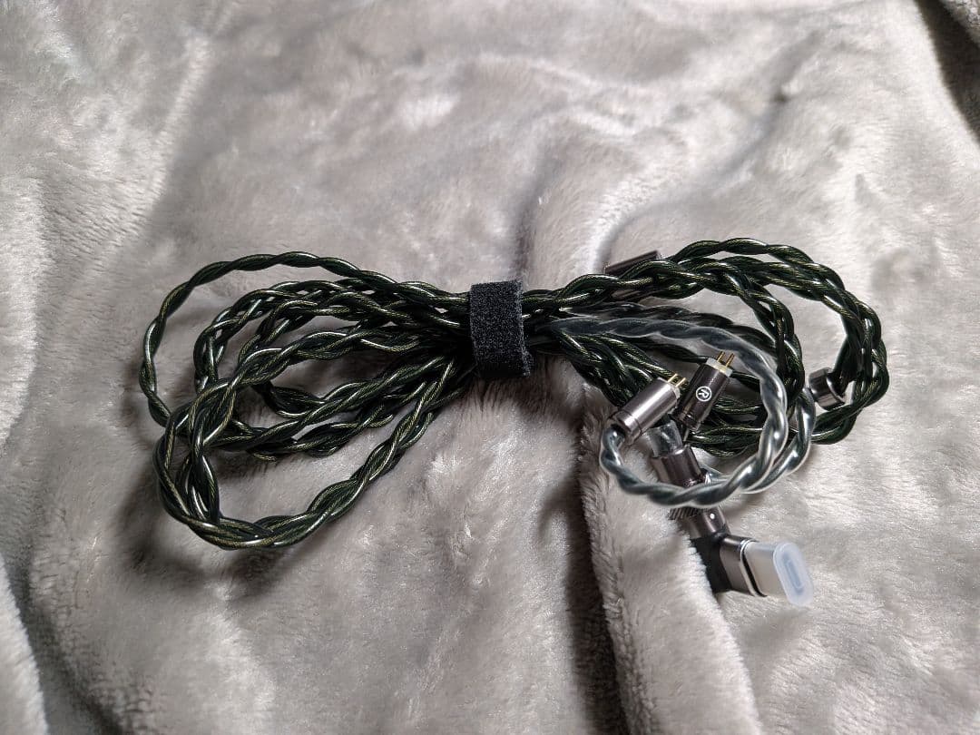 BQEYZ WINTER 2 イヤホン ブラウン