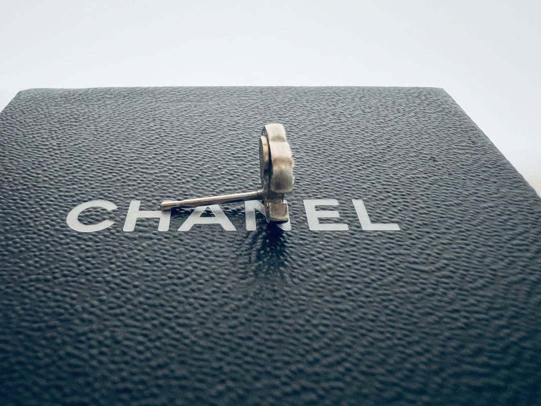 CHANEL ココマーク ピアス