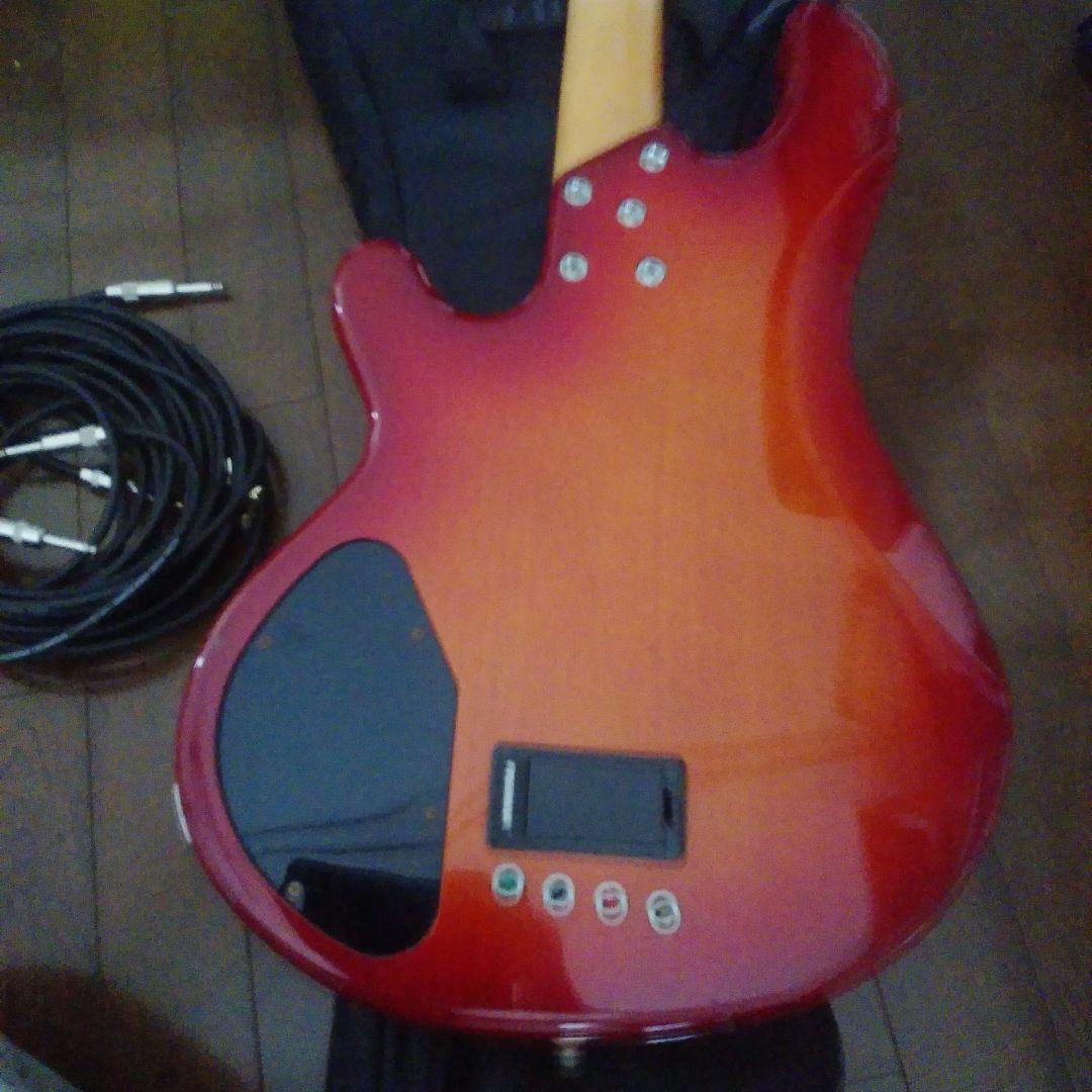 Lakland エレキベース レッド ギターケース付き