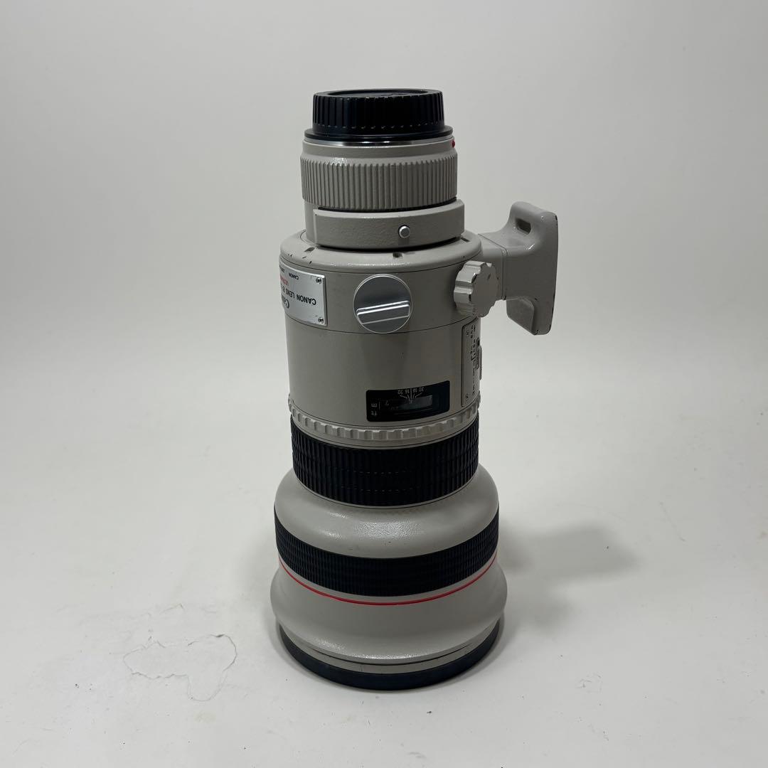 み*ゆ様 ジャンク品Canon 300mm f2.8レンズ ハードケース付き