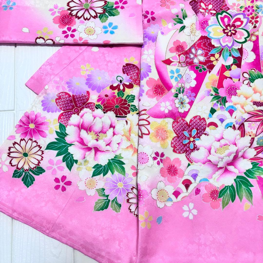 《新品》正絹 華やかな刺繍入❗️お宮参り 産着 襦袢付 新品たとう紙付 ピンク