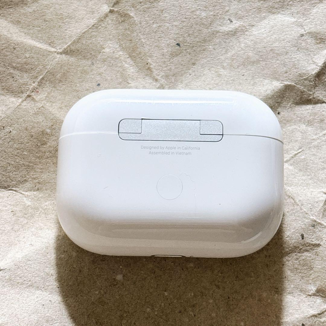 AirPods Pro（第2世代）magsafe 充電ケース (USB-C)