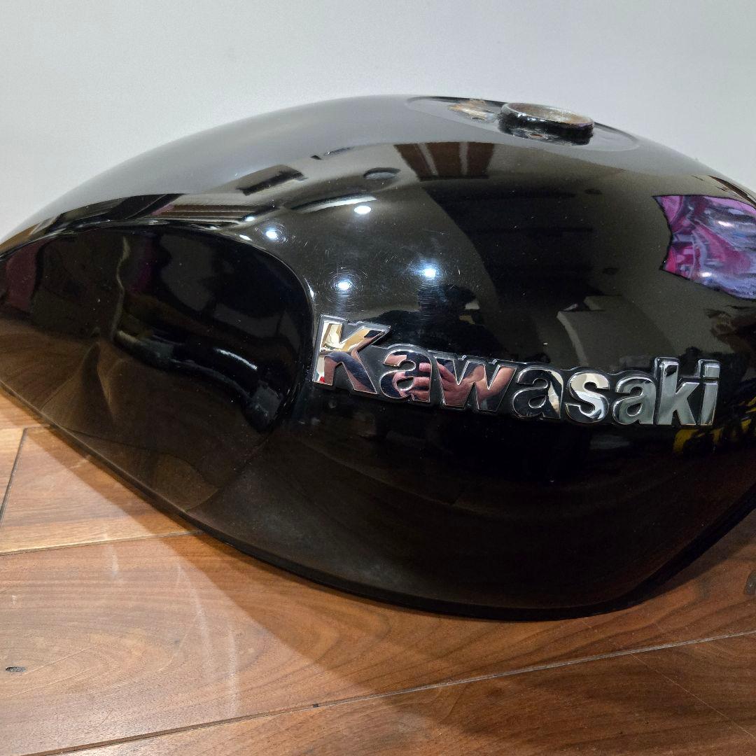 ゼファー1100 ガソリンタンク