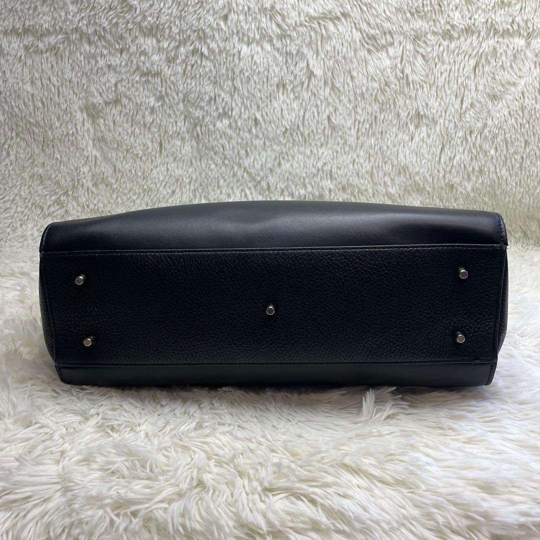 【美品】フルラ レディ M トートバッグ A4 レザー ブラック 2way