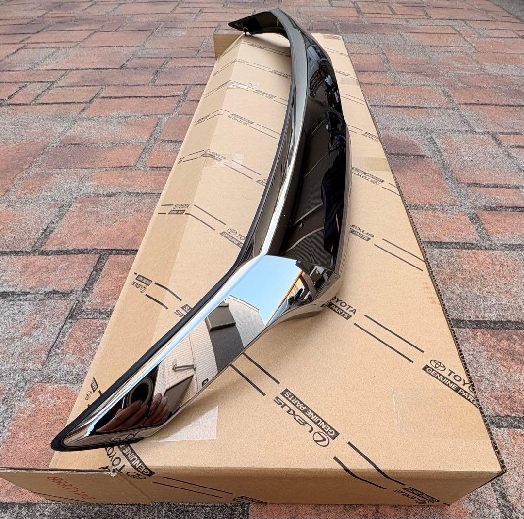 30系 ヴェルファイア 前期 純正 ボンネットモール（スモークメッキ）