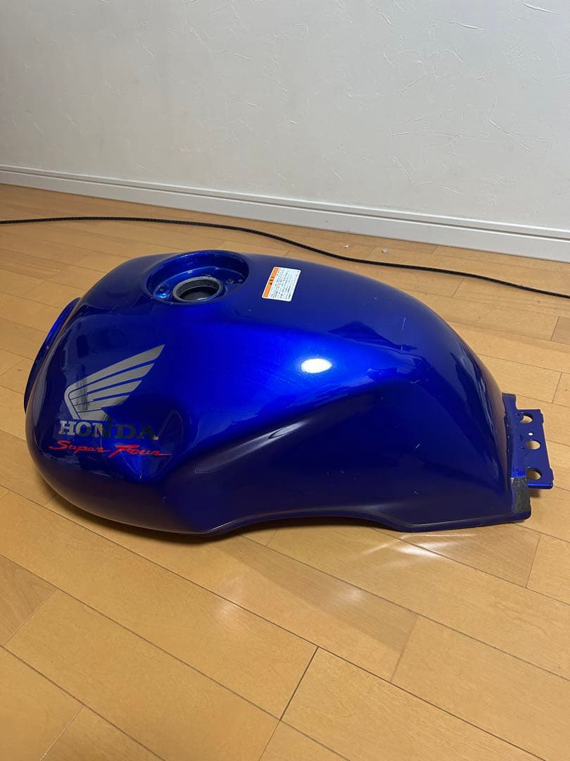CB400SF タンク