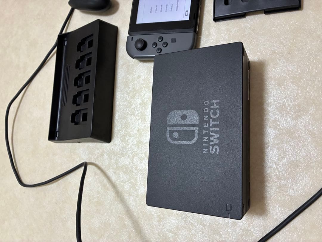 Nintendo Switch 本体 付属品有　動作確認済み