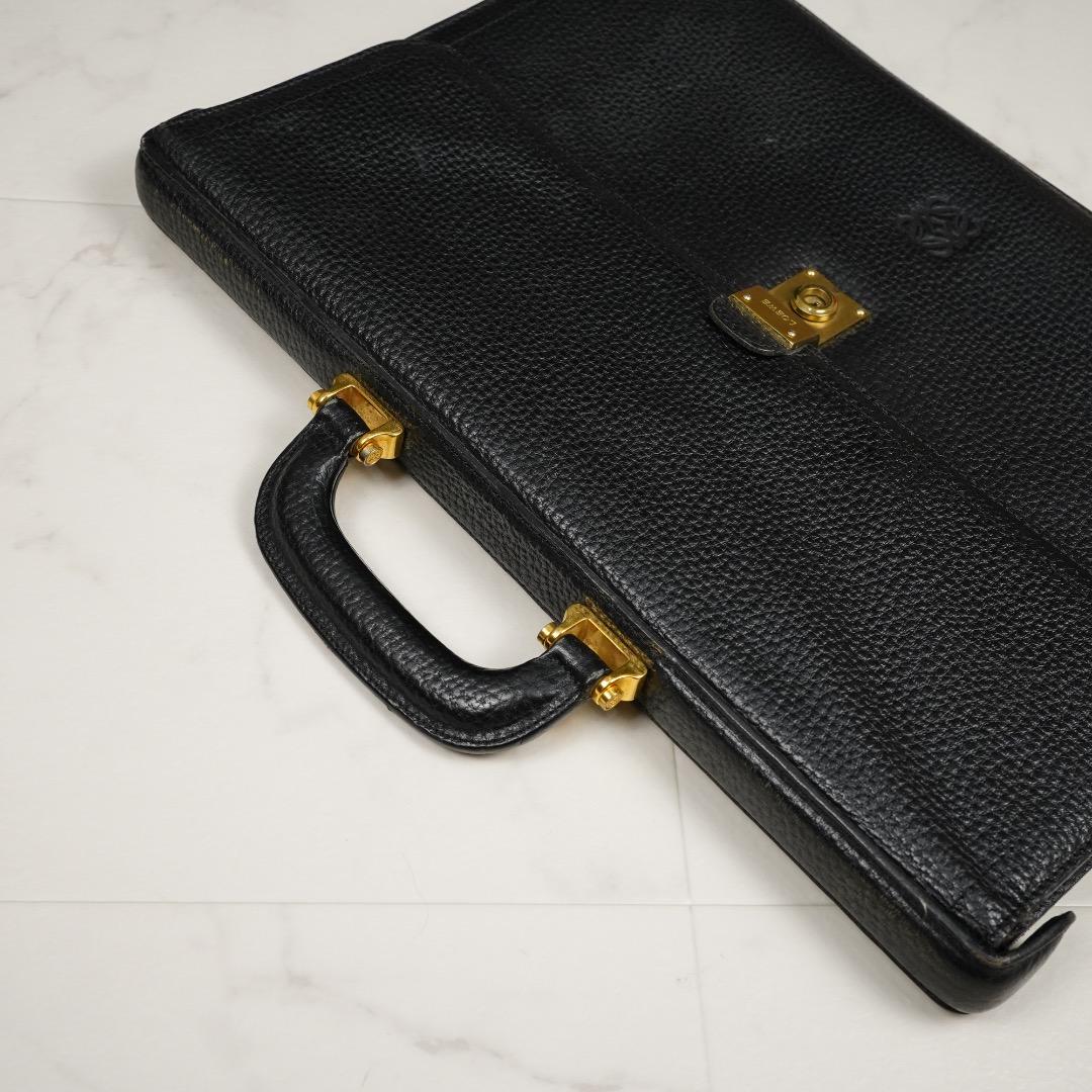 LOEWE ビジネスバッグ ブラック レザー カデナ クロシェット キーx2